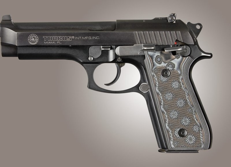 CACHAS HOGUE TAURUS PT92, COMPUESTO G10 TEXTURIZADO COBRA NEGRO/GRIS (99177-BLKGRY)