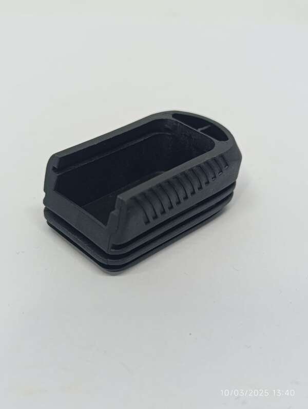 TACO PLASTICO PARA TOLVA MECGAR - Imagen 3