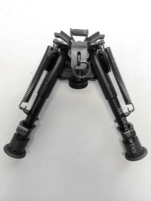 BIPODE EXTENSIBLE DE 6 A 9 PULGADAS PARA RIEL PICATINNY (ADE OPTICS) (JJ6-9)