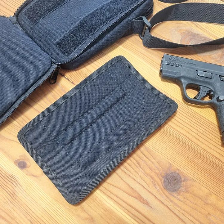 BOLSA TACTICA MAGNETICA - PORTA PISTOLA GRANDE/SEMI SIN SEGURO NYLON - COLOR NEGRA - Imagen 3