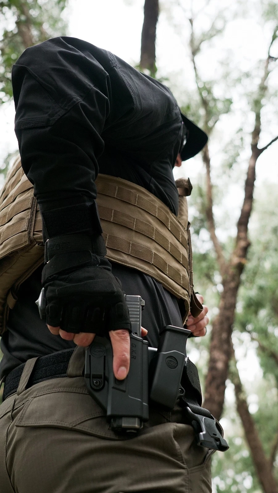 FUNDA Y PORTA TOLVA SIMPLE PARA M&P SMITH & WESSON CON SEGURO - COLOR NEGRA - Imagen 4